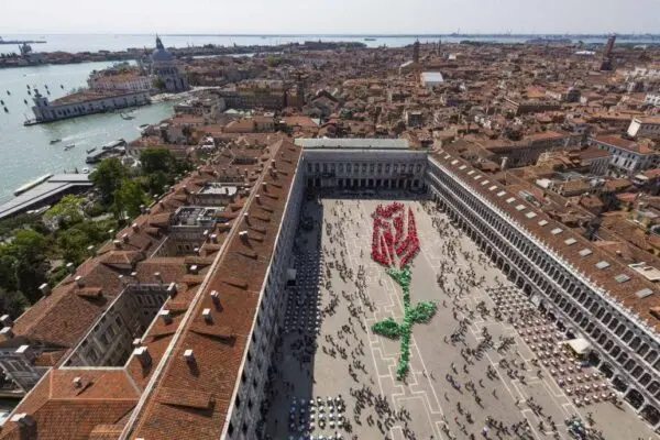 La leggenda Veneziana del Bócolo: la rosa delll’amore eterno