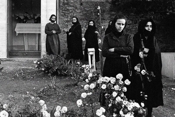 La processione dei morti e la lumera